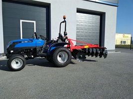 Traktor Solis 26 Fotky Komunál