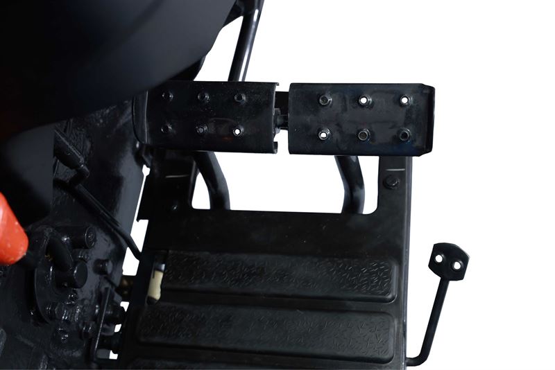 Traktor Solis 20 Travní pneu