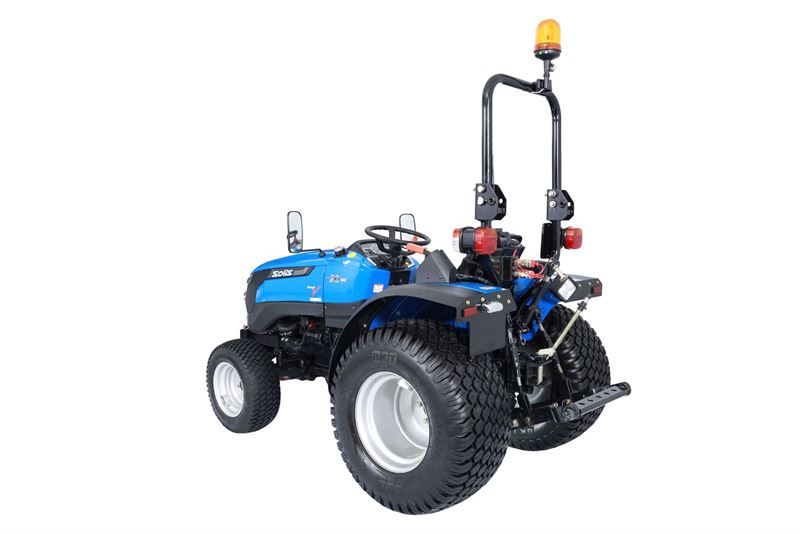 Traktor Solis 20 Travní pneu