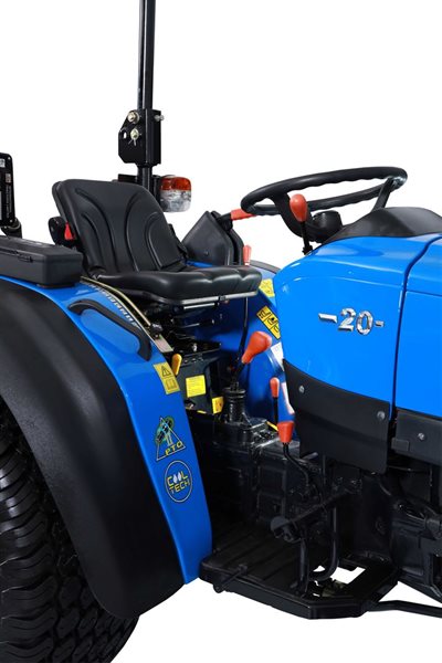Traktor Solis 20 Travní pneu