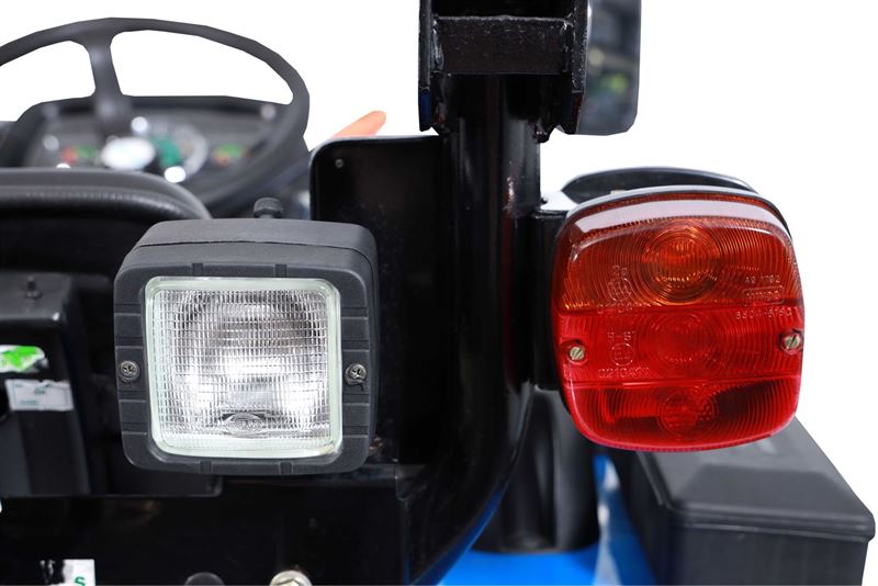 Traktor Solis 22 Radiální kola