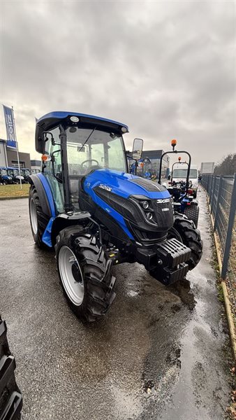 Traktor Solis 75