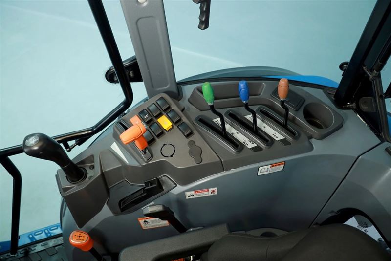 Traktor Solis 75