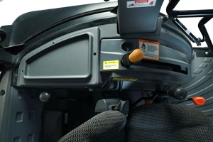 Traktor Solis N90 sadový speciál