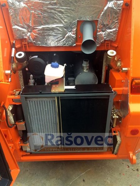 Locust 753 Power